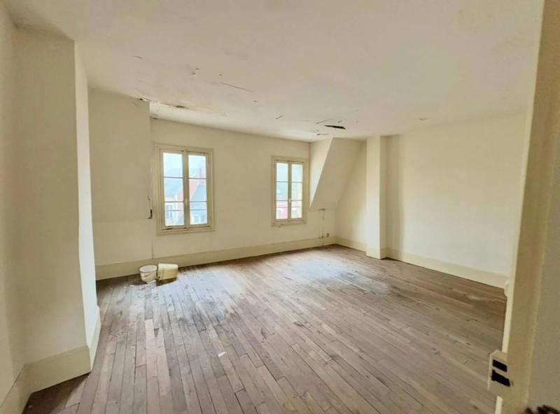 Appartement - 190 m² - 12 pièces