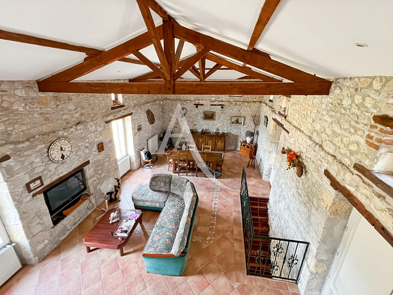 Maison - 145 m² - 7 pièces