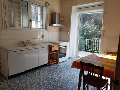 Maison - 171 m² - 7 pièces