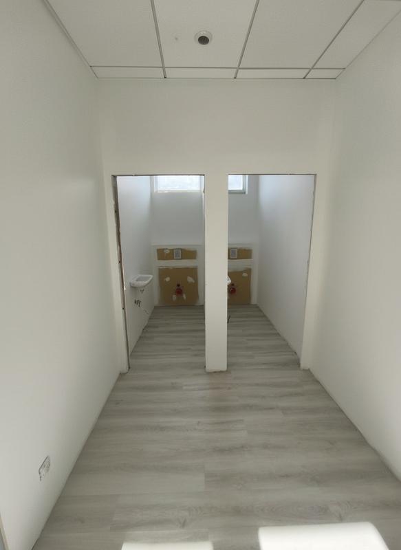 Bureau - 120 m² - 4 pièces