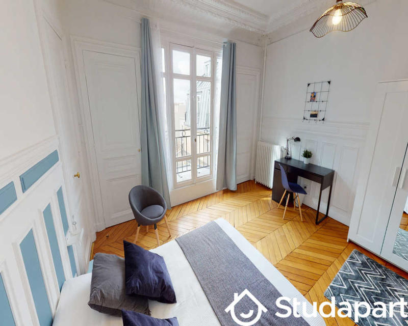 Chambre - 190 m² - 1 pièce