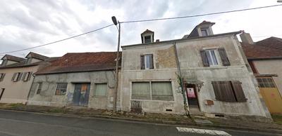 Immeuble - 177 m² - 7 pièces