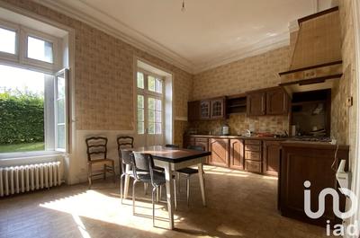 Maison de ville - 240 m² - 10 pièces