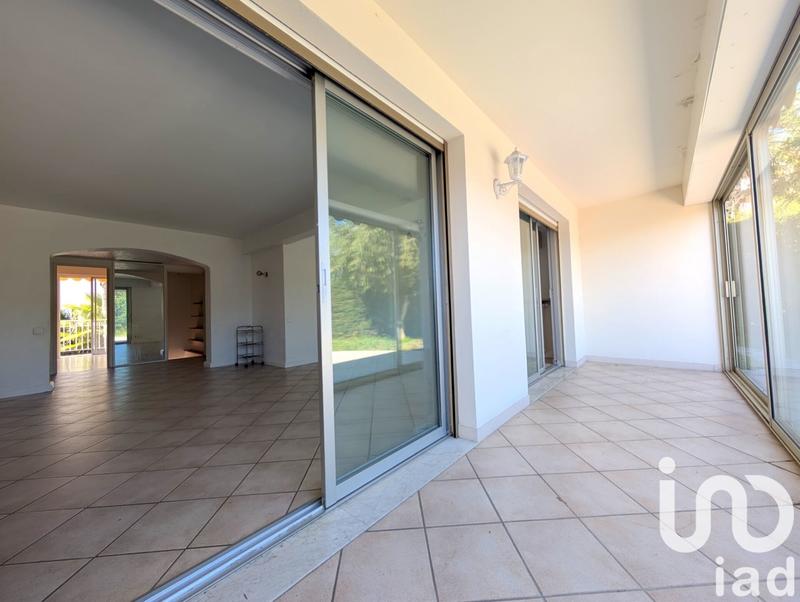 Appartement - 96 m² - 4 pièces