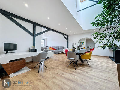 Appartement - 150 m² - 5 pièces