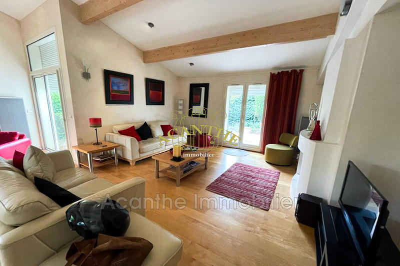 Maison - 170 m² - 6 pièces