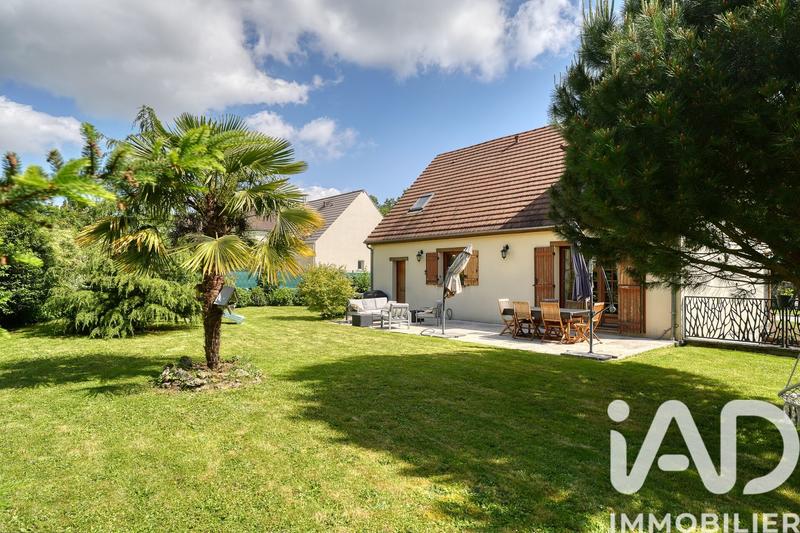 Maison - 137 m² - 6 pièces