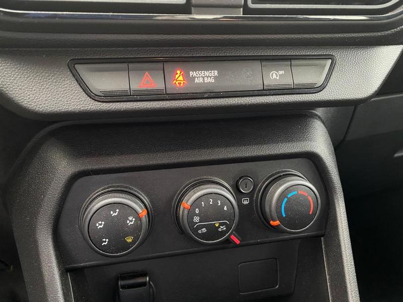 Dacia Sandero 1.0 sce 60 cv access 4 40500 km 1 ère main