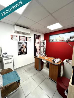 Local commercial - 6 pièces