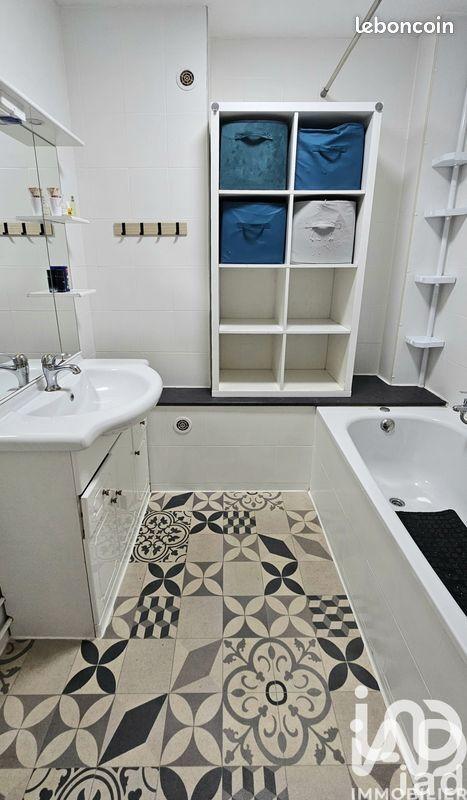 Appartement - 65 m² - 4 pièces