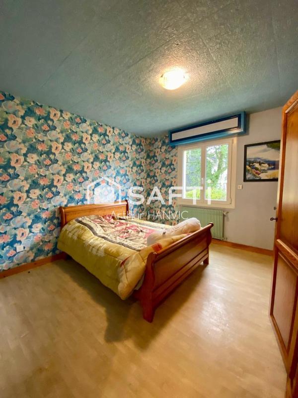 Maison - 130 m² - 7 pièces