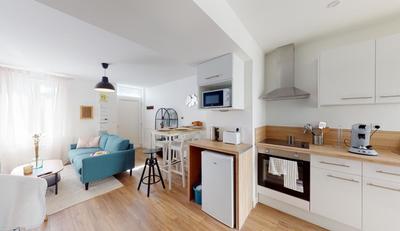 Maison - 92 m² - 6 pièces