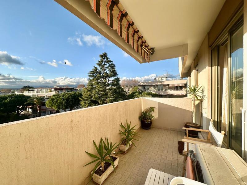 Appartement - 92 m² - 3 pièces