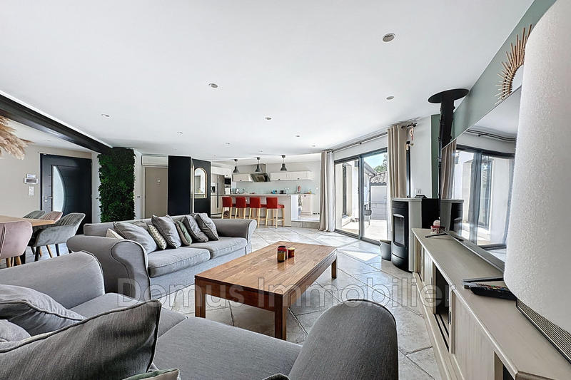 Maison - 165 m² - 6 pièces