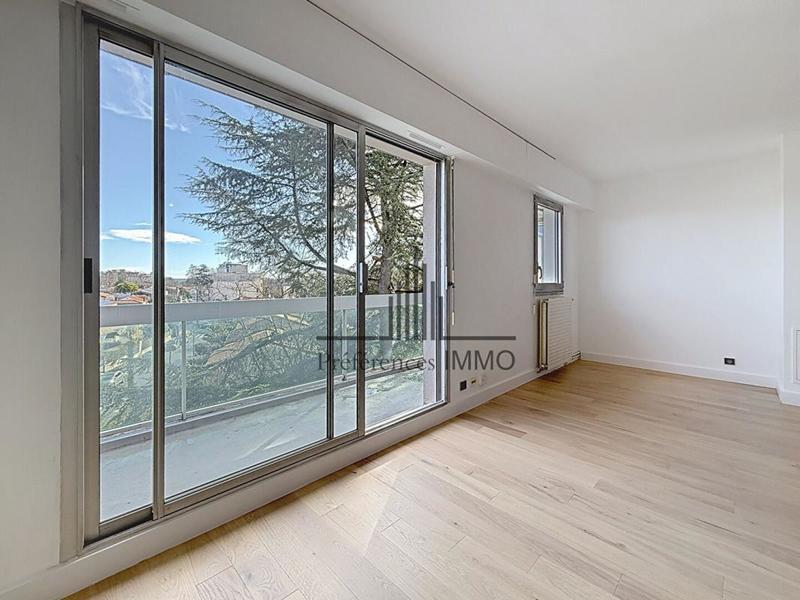 Appartement - 60 m² - 2 pièces