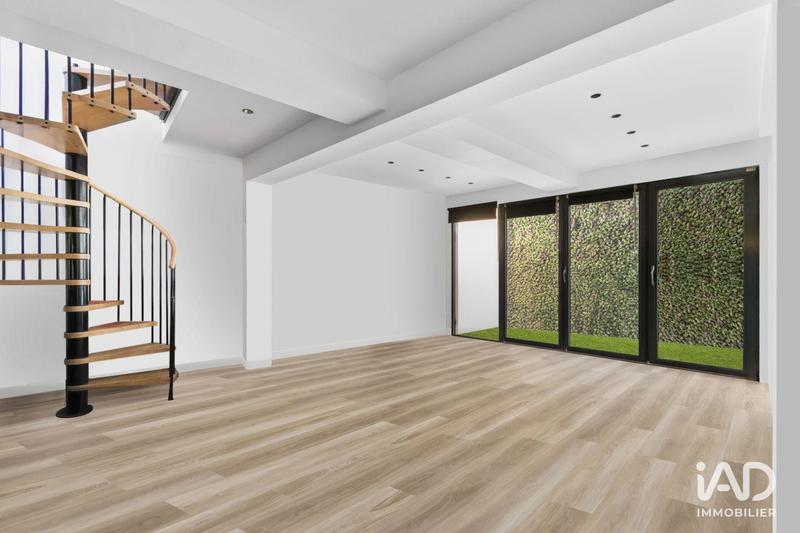 Appartement - 112 m² - 4 pièces