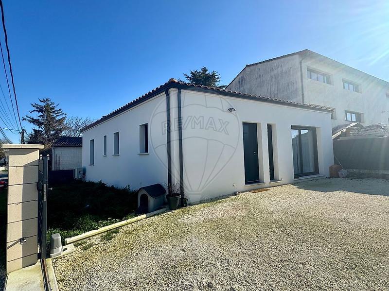 Maison - 77 m² - 3 pièces