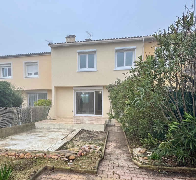 Maison - 97 m² - 5 pièces