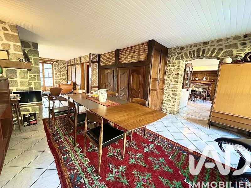 Maison de village - 184 m² - 7 pièces