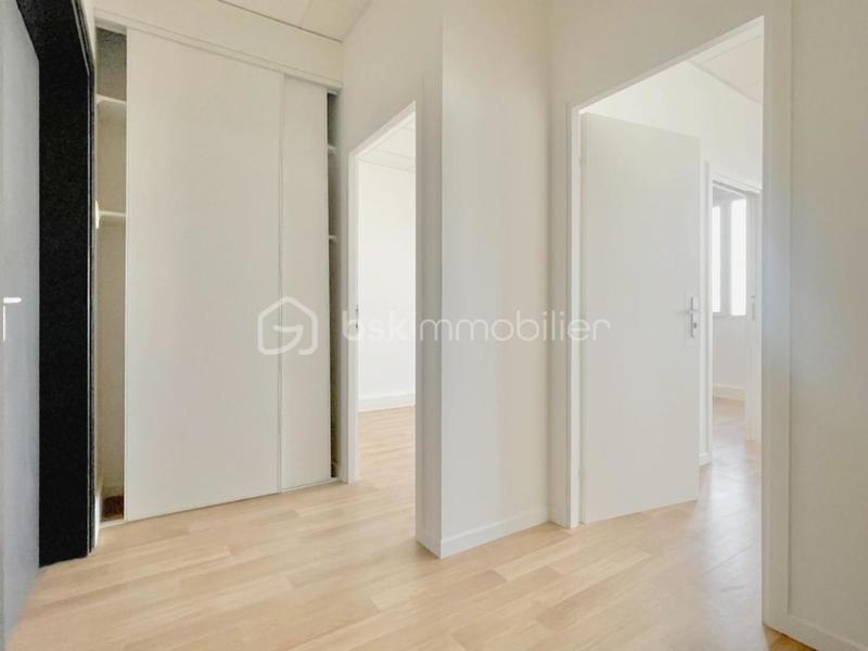 Bureau - 33 m² - 2 pièces