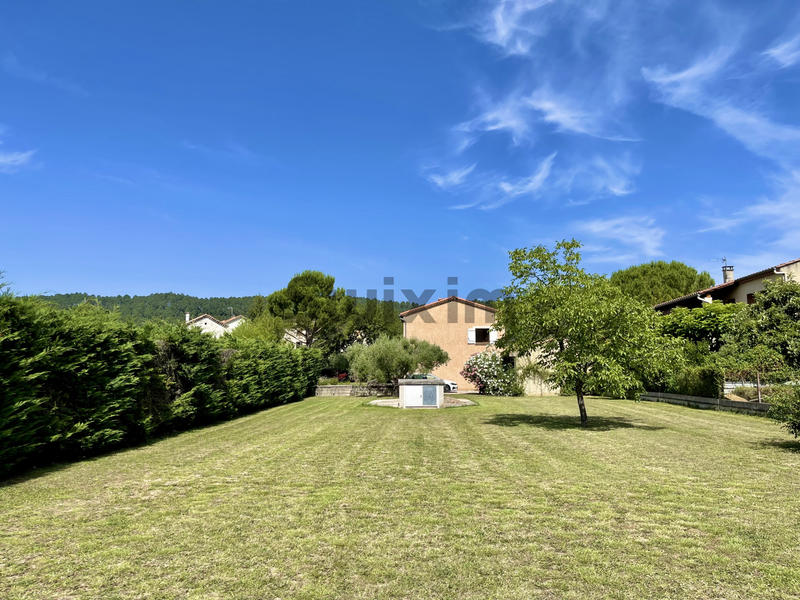 Villa - 186 m² - 7 pièces