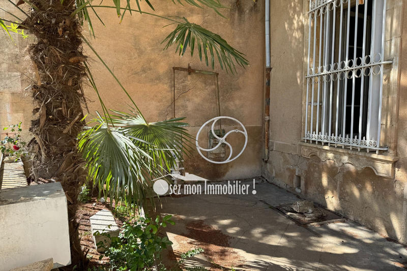 Maison de maîtres - 250 m² - 9 pièces