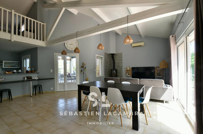 Maison - 162 m² - 7 pièces