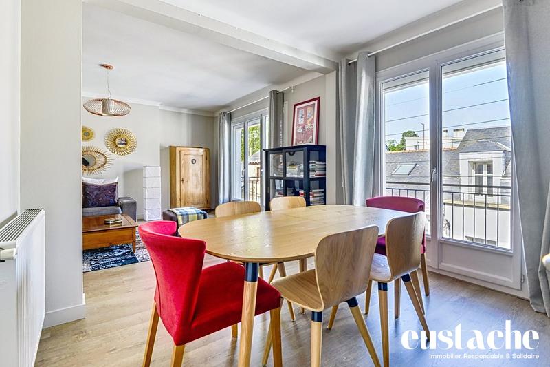 Appartement - 103 m² - 5 pièces