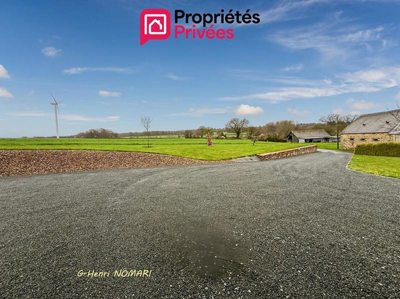 Maison - 176 m² - 9 pièces