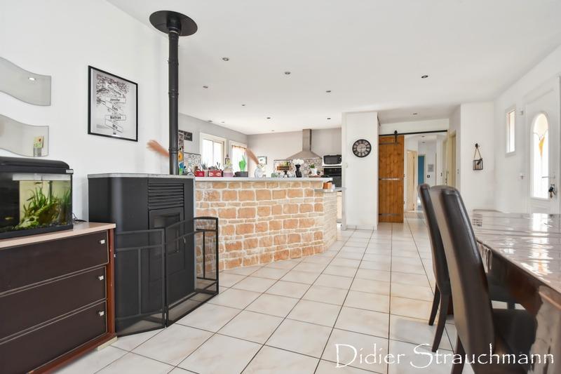 Maison - 167 m² - 6 pièces