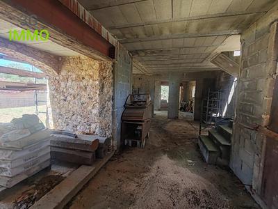 Villa - 250 m² - 5 pièces