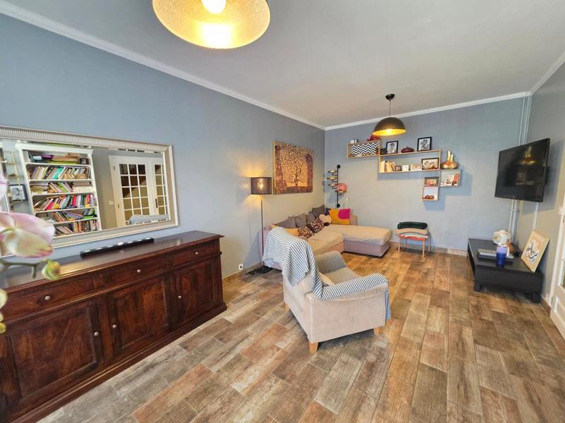 Maison - 105 m² - 6 pièces