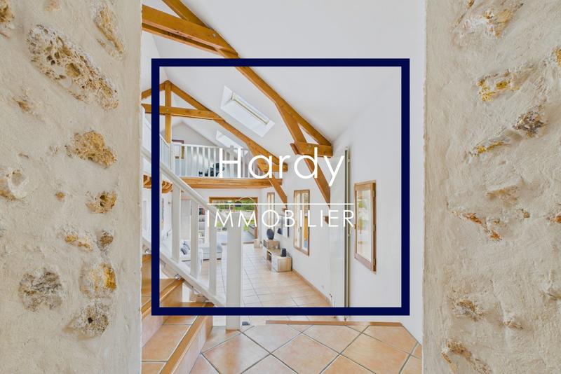 Maison - 139 m² - 7 pièces