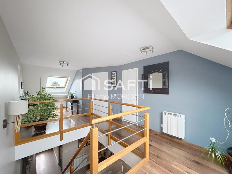 Maison - 207 m² - 7 pièces