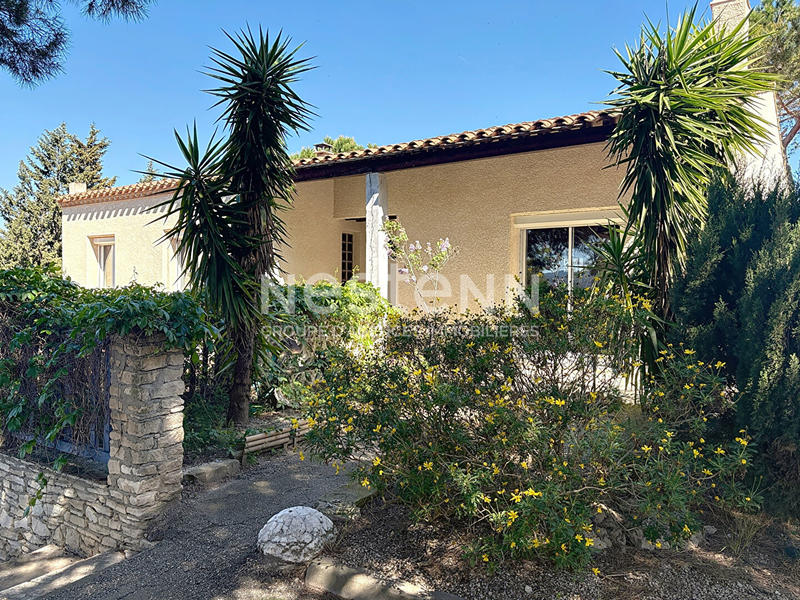 Maison - 178 m² - 8 pièces