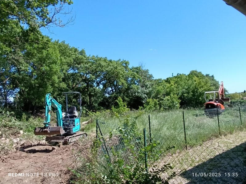 Terrain constructible - 600 m²