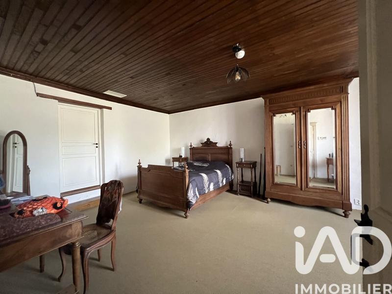 Maison de campagne - 200 m² - 5 pièces