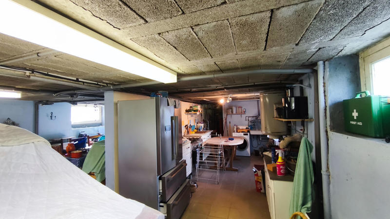 Maison - 97 m² - 6 pièces