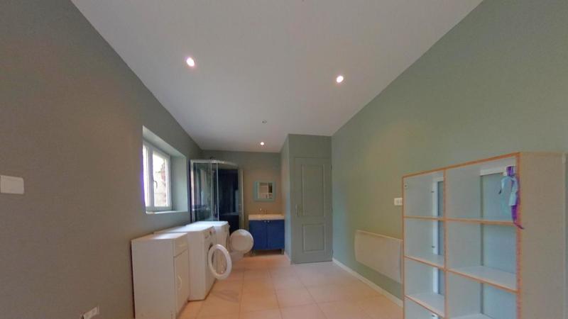 Maison - 204 m² - 6 pièces