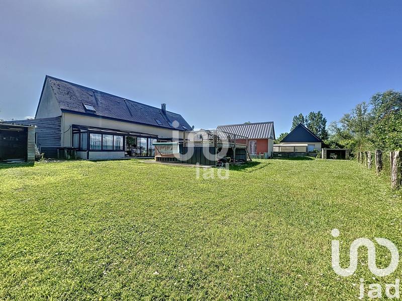 Maison - 280 m² - 8 pièces