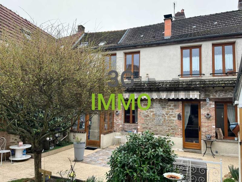 Maison de village - 176 m² - 7 pièces