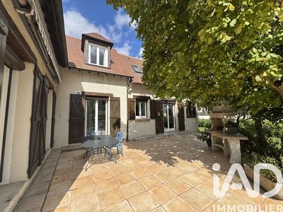 Maison - 190 m² - 8 pièces