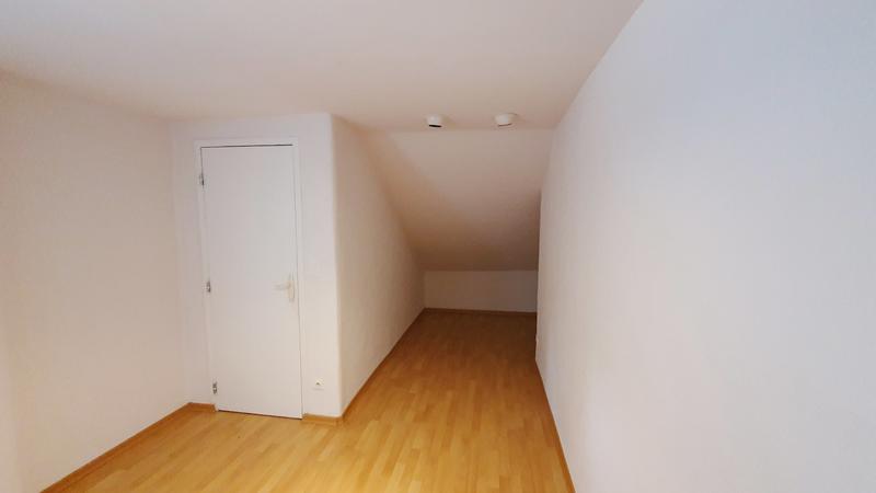 Maison - 285 m² - 11 pièces