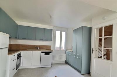 Immeuble - 121 m² - 7 pièces