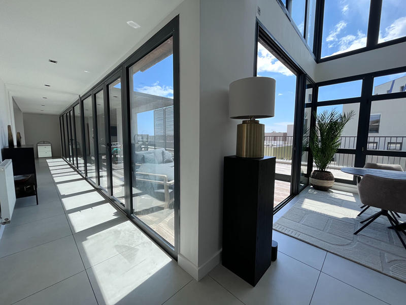 Appartement - 162 m² - 5 pièces