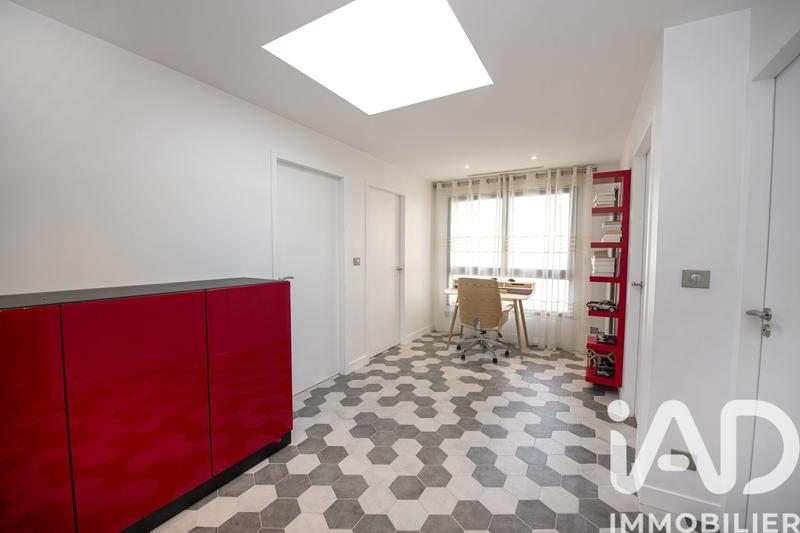 Maison de ville - 296 m² - 9 pièces
