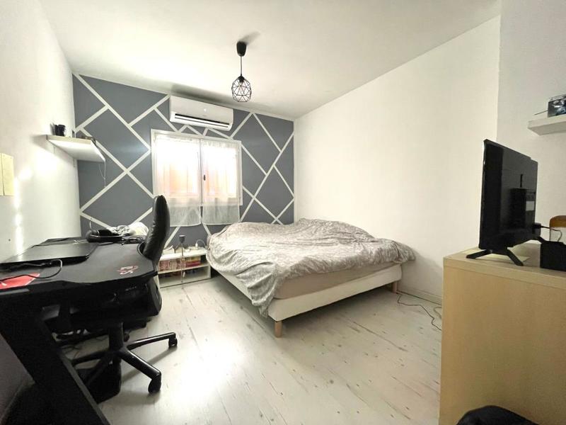 Maison - 120 m² - 2 pièces