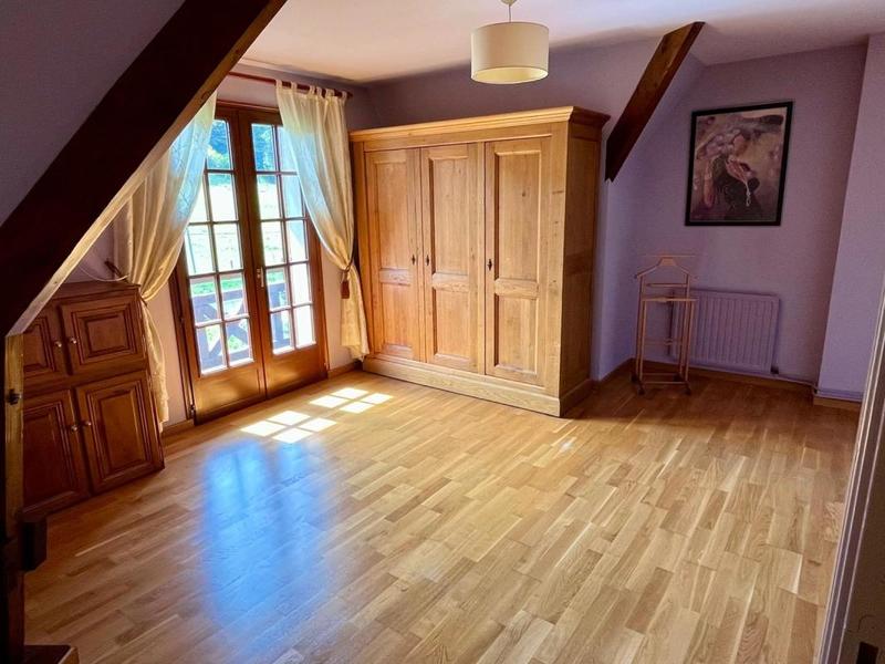 Maison ancienne - 167 m² - 6 pièces