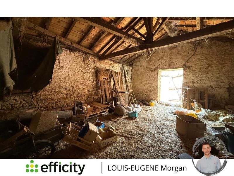 Corps de ferme - 811 m² - 4 pièces