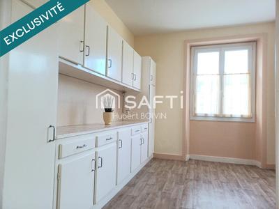 Appartement - 80 m² - 5 pièces